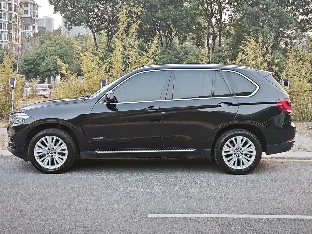 BMW X5 2018 — фото 3
