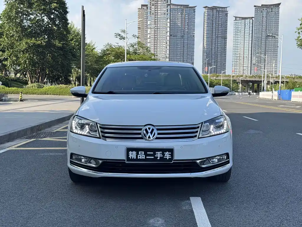 Volkswagen Magotan 2014