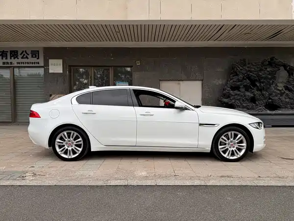 Jaguar XEL 2019