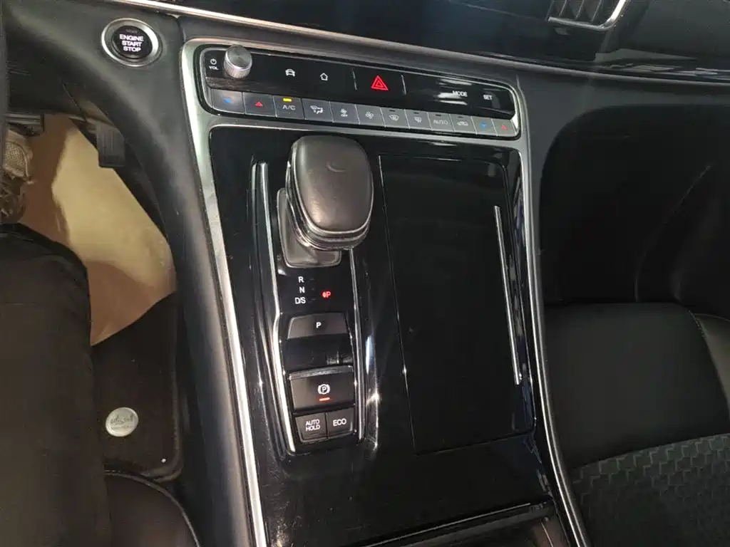 GAC Motor Trumpchi M8 2022 — фото 14