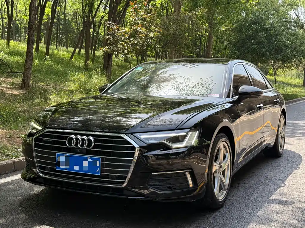 Audi A6L 2020 — фото 1