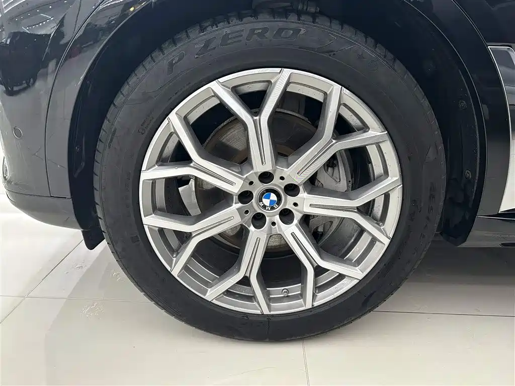 BMW X7 2022 — фото 13