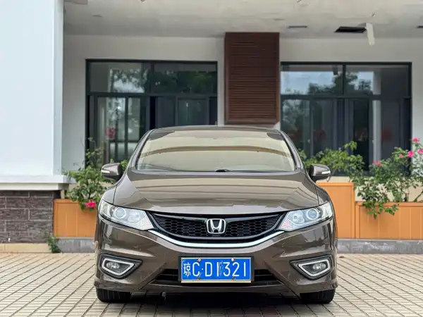 Honda Jade 2014