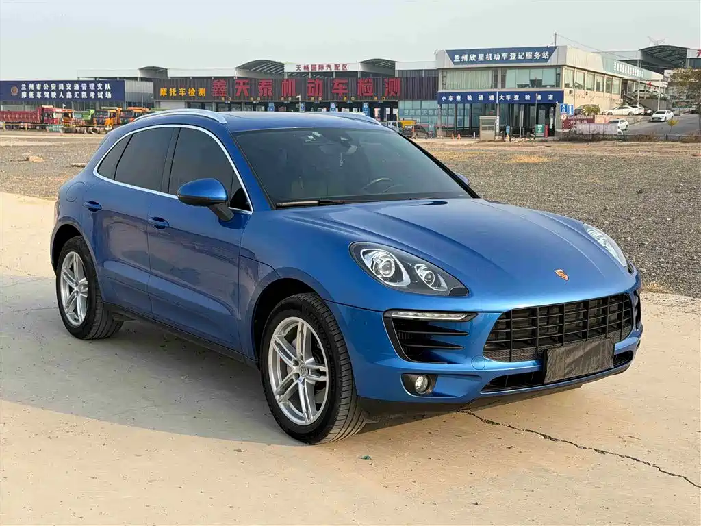 Porsche Macan 2017 — фото 3