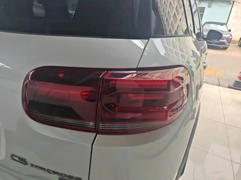 Citroen C5 AIRCROSS 2023 — фото 8