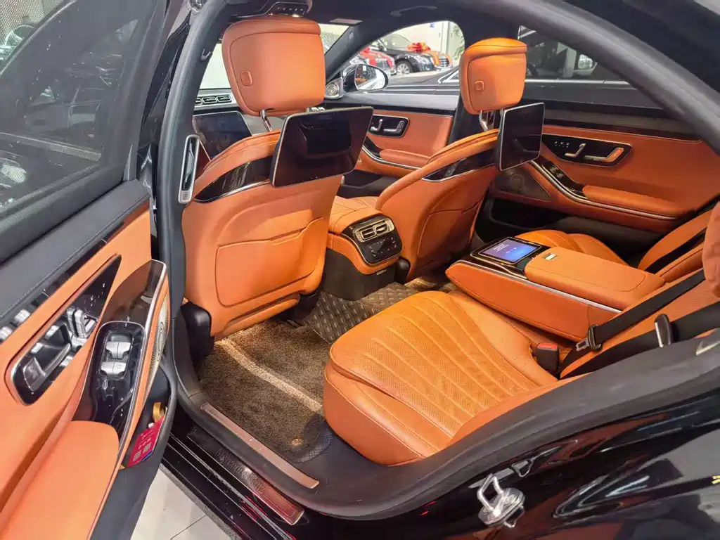 Mercedes-Benz S-Class 2021