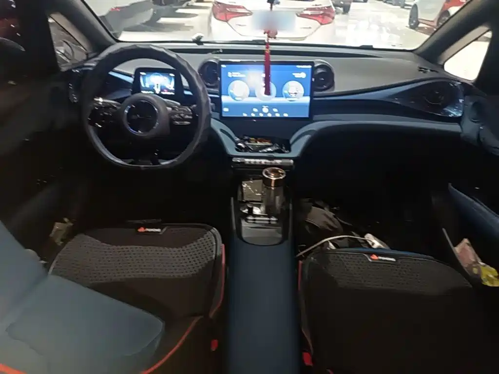 BYD Dolphin 2023 — фото 10