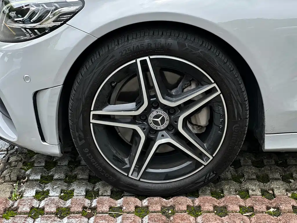 Mercedes-Benz C-Class 2019 — фото 30