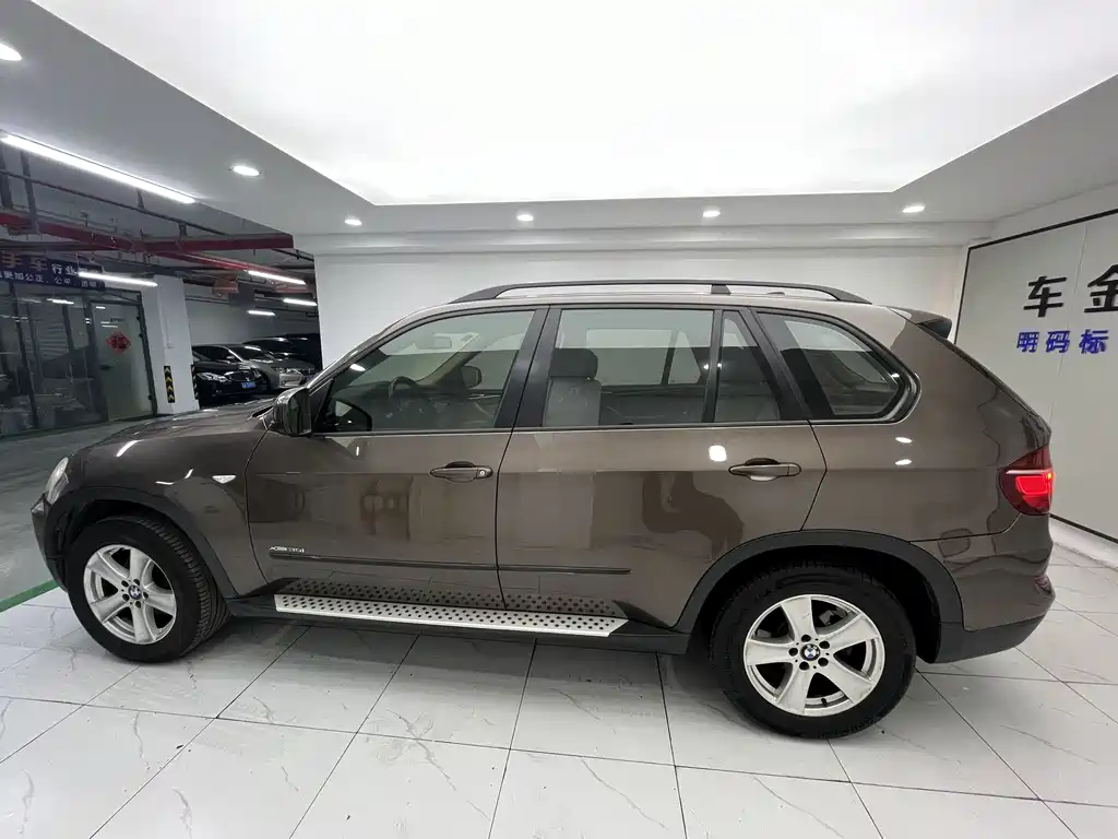 BMW X5 2011