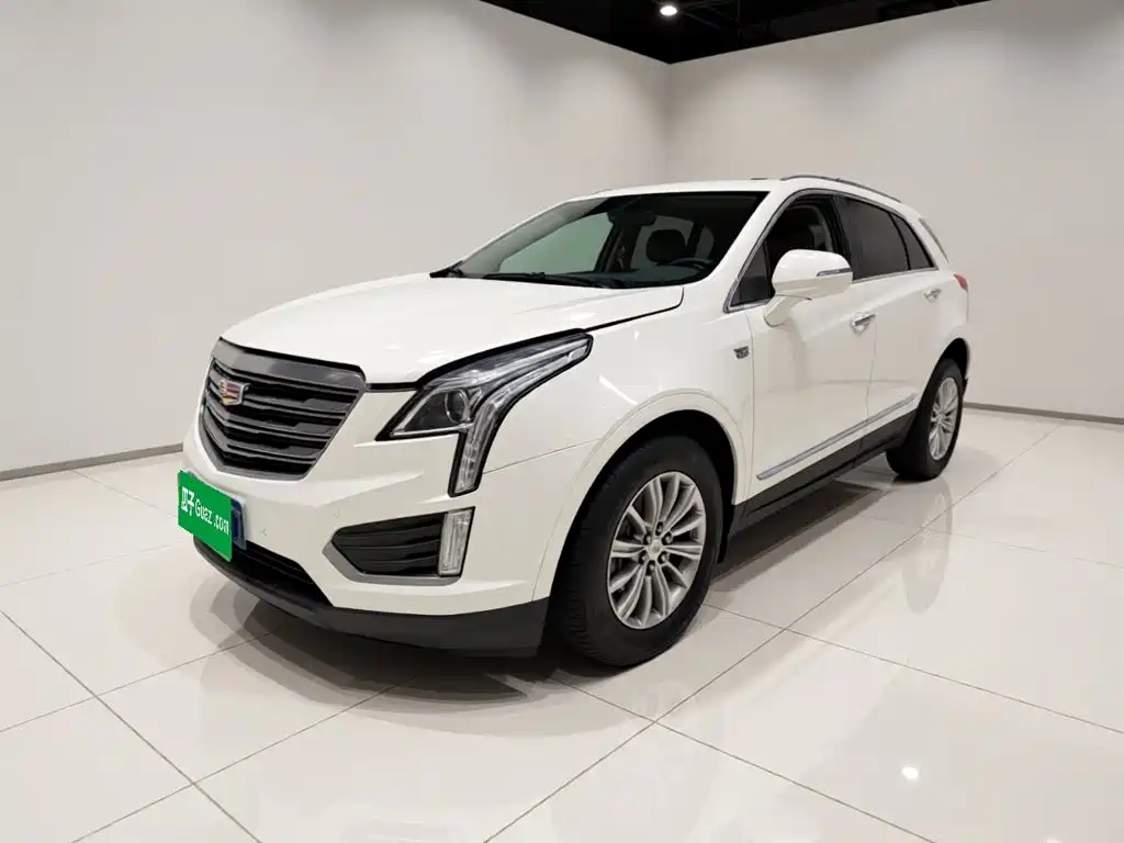 Cadillac XT5 2017 — фото 2