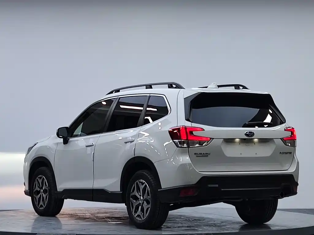 Subaru Forester 2022