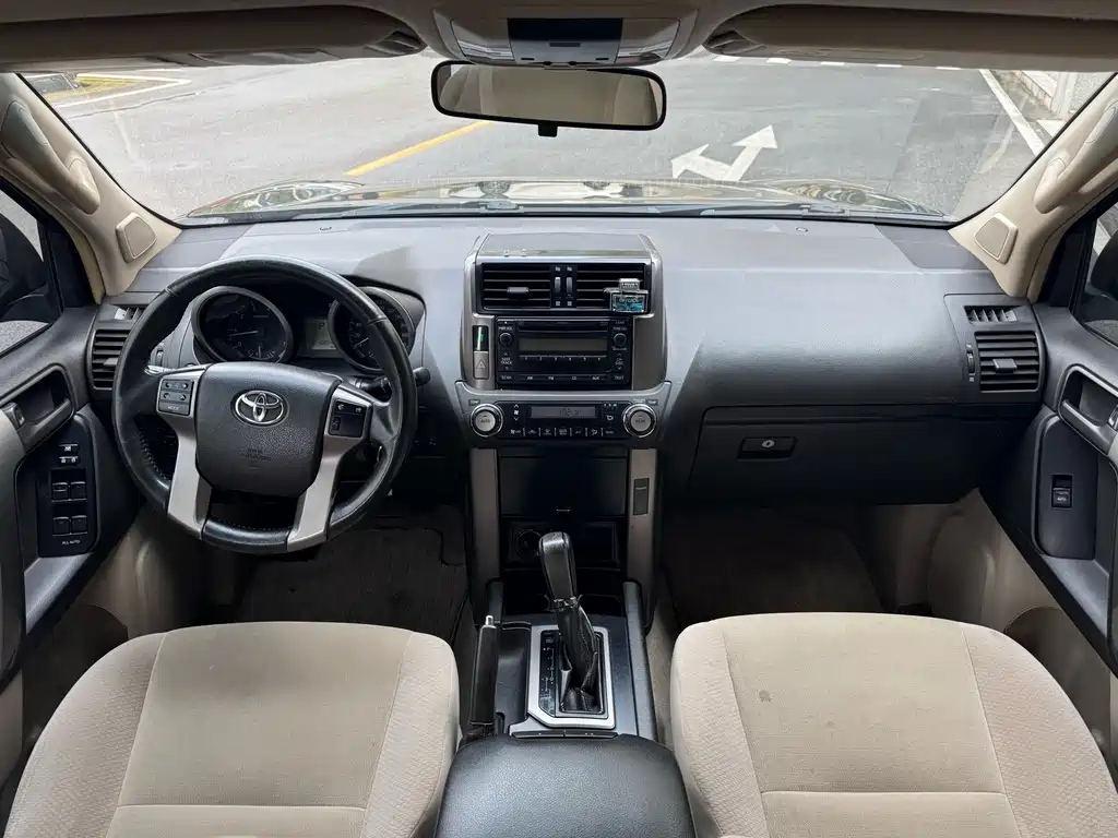 Toyota Prado 2013