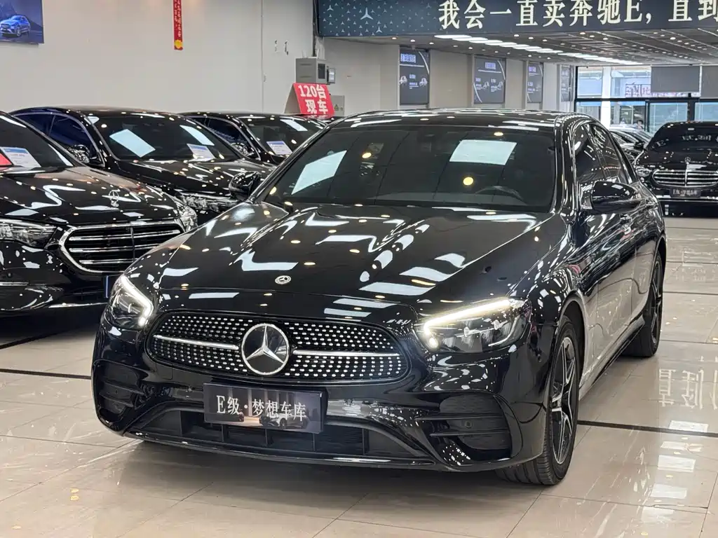Mercedes-Benz E-Class 2022 — фото 3