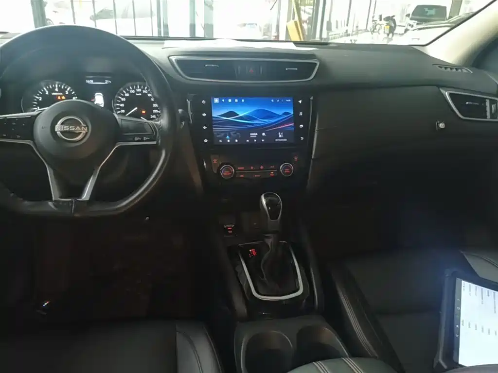 Nissan Qashqai 2023 — фото 13