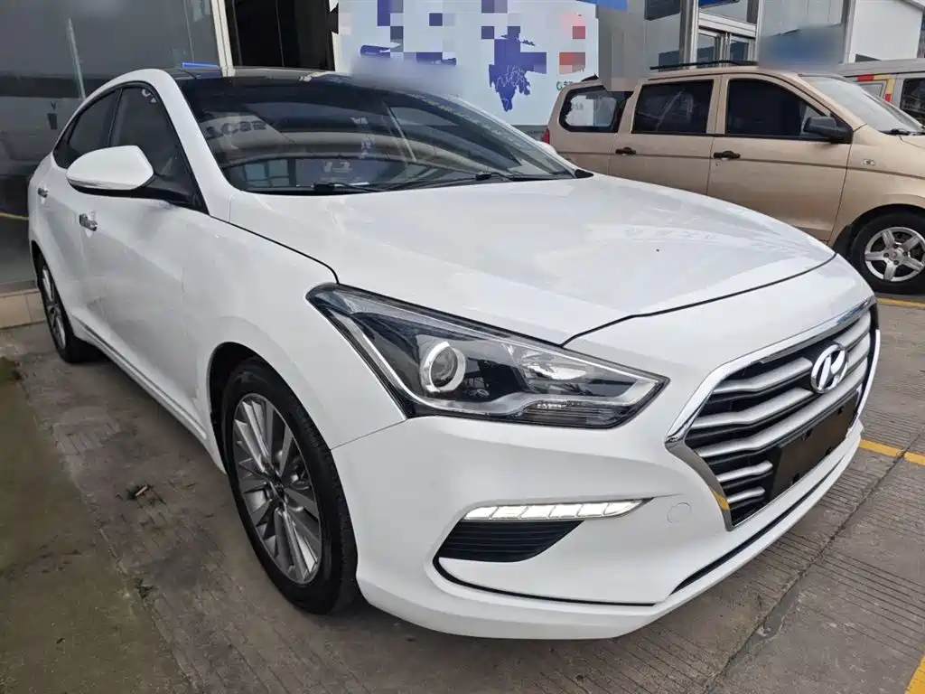 Hyundai Mistra 2017 — фото 4