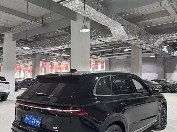 Geely Xingyue L 2021