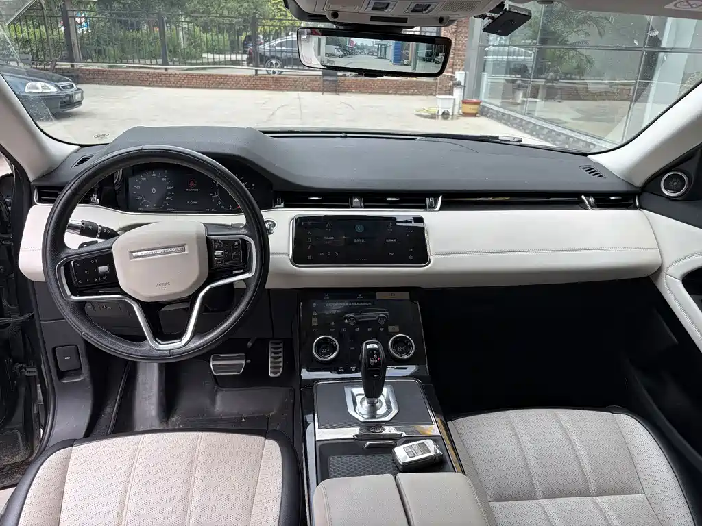 Land Rover Range Rover Evoque 2021 — фото 4