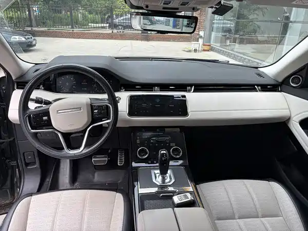 Land Rover Range Rover Evoque 2021