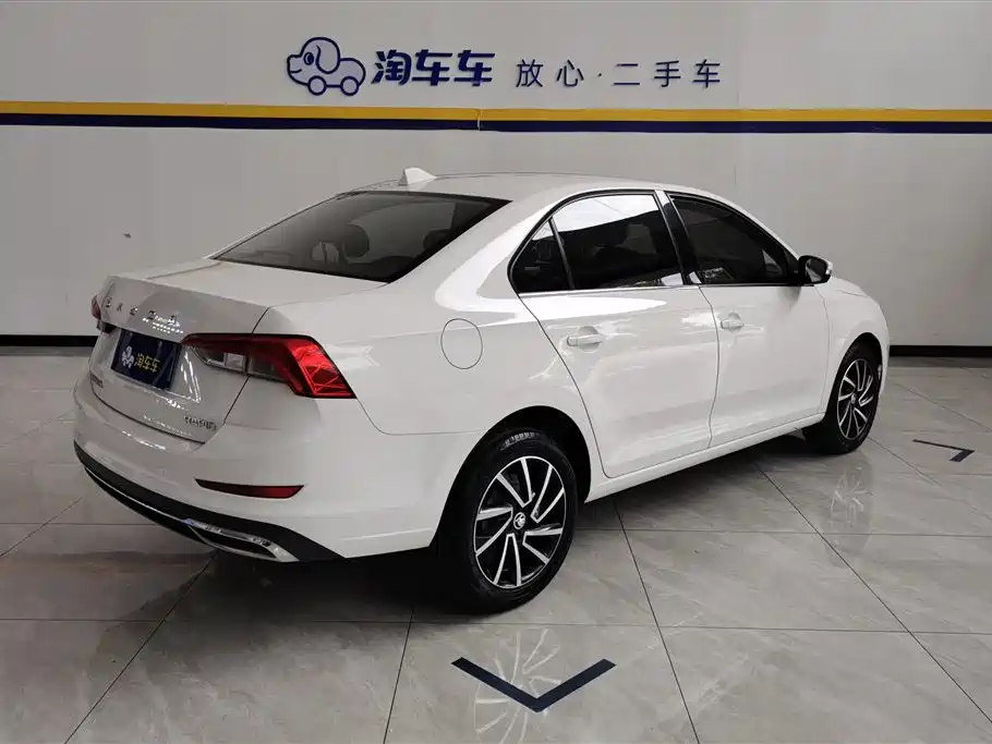 Skoda Rapid 2021