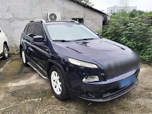 Jeep Cherokee 2016