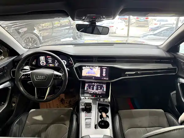 Audi A6L 2021