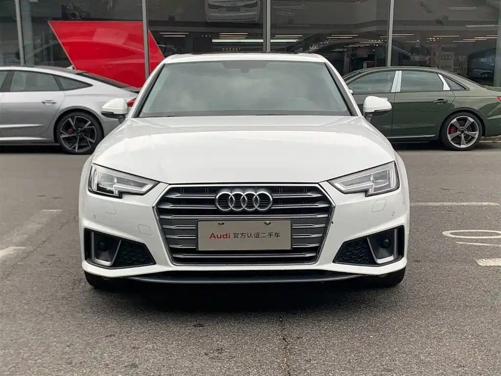 Audi A4L 2020 — фото 2
