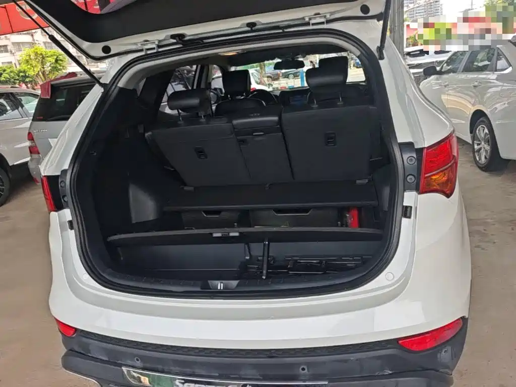 Hyundai Santa Fe 2016 — фото 19