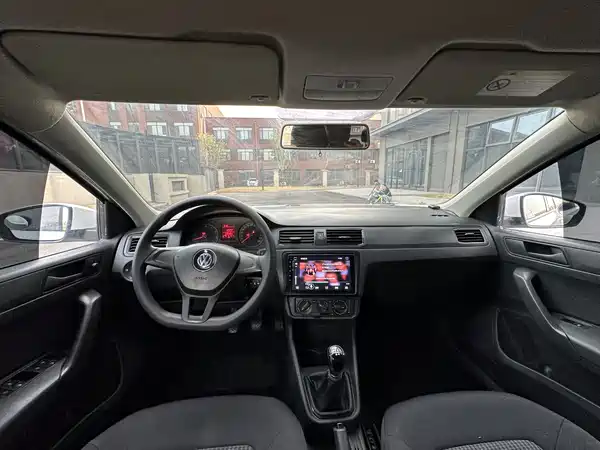Volkswagen Santana 2016