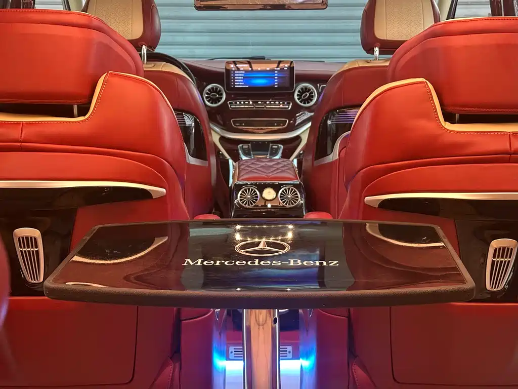 Mercedes-Benz Vito 2023 — фото 17