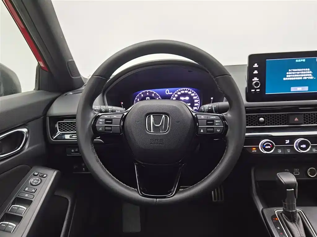 Honda Civic 2022 — фото 11