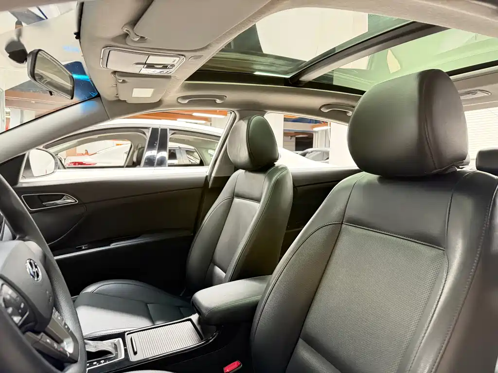 Hyundai Mistra 2016 — фото 11