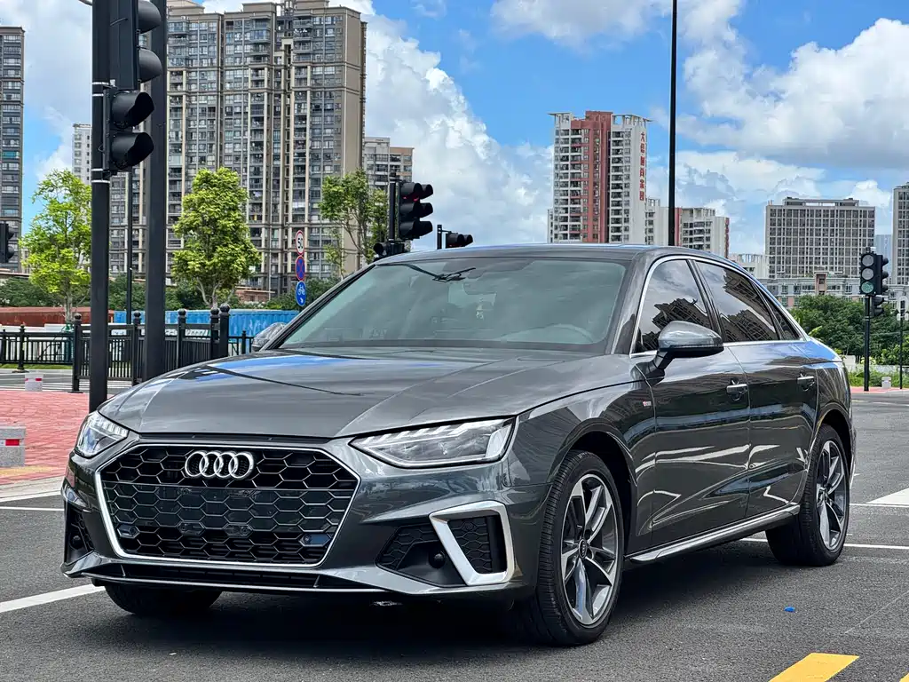 Audi A4L 2024