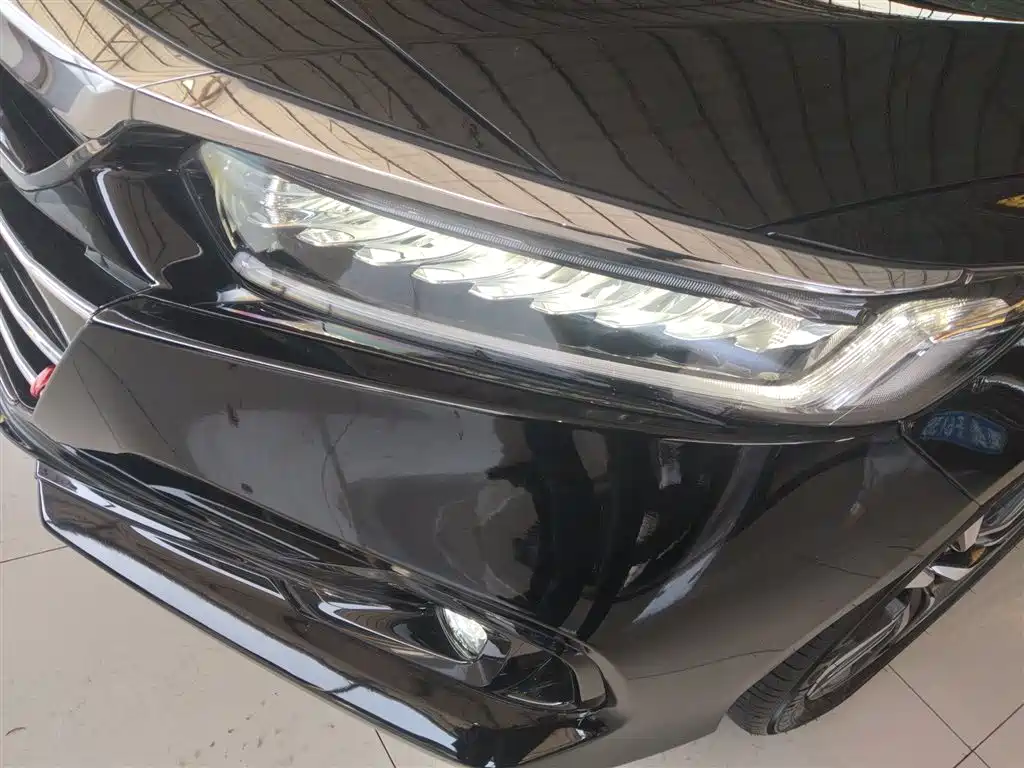 Honda Accord 2022 — фото 18