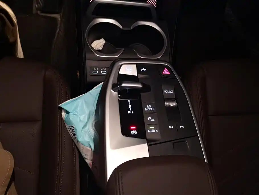 BMW X1 2025 — фото 16