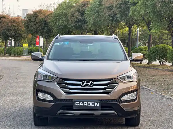 Hyundai Santa Fe 2013