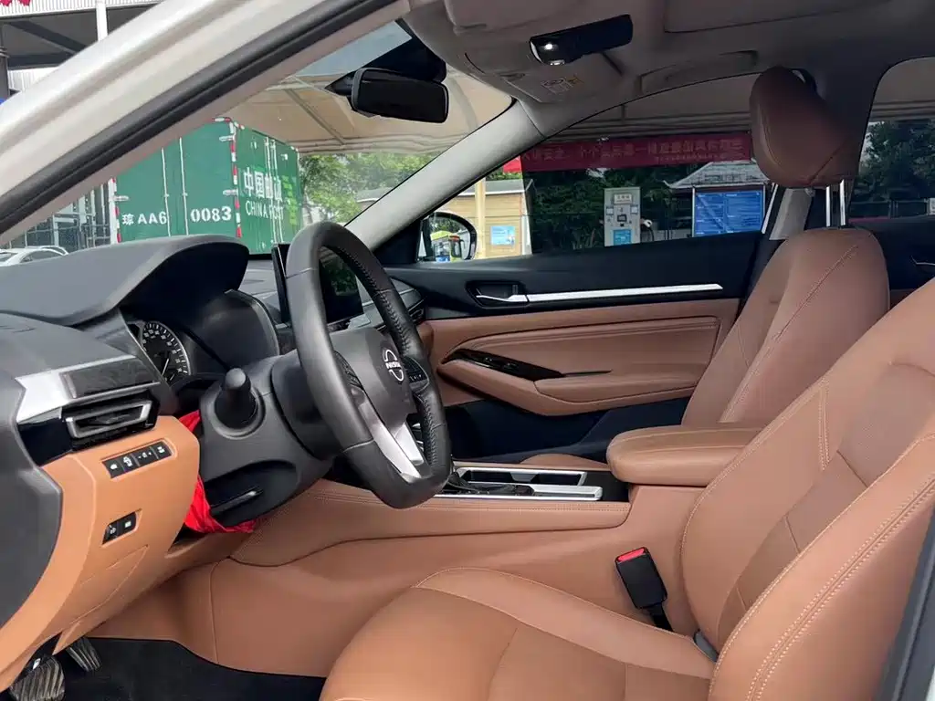 Nissan Teana 2025