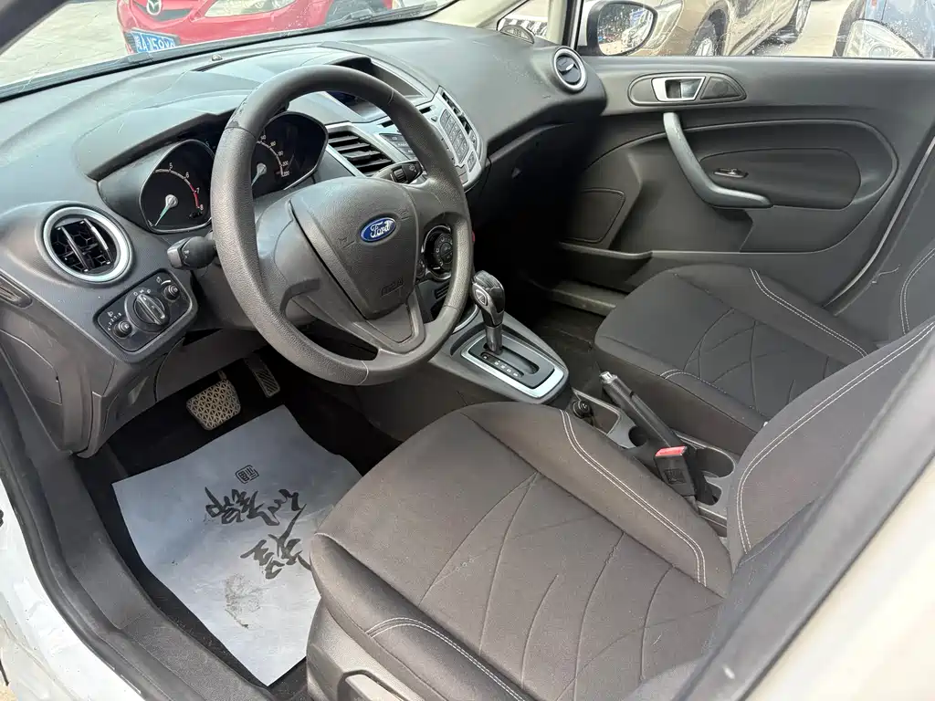 Ford Fiesta 2013