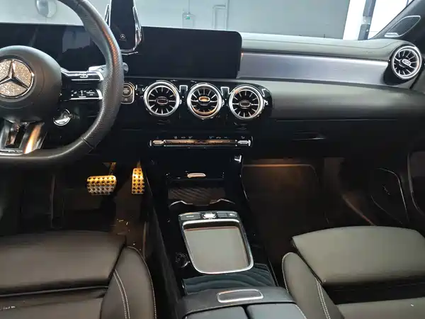 Mercedes-Benz A-Class AMG 2025