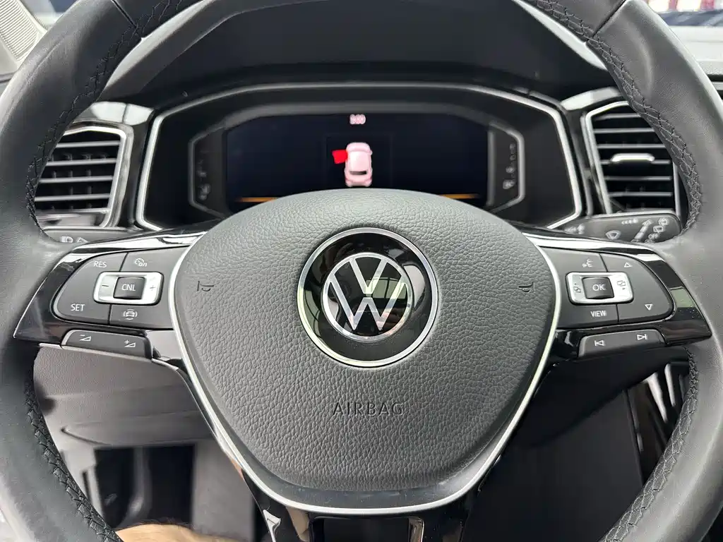 Volkswagen T-Roc 2022 — фото 14