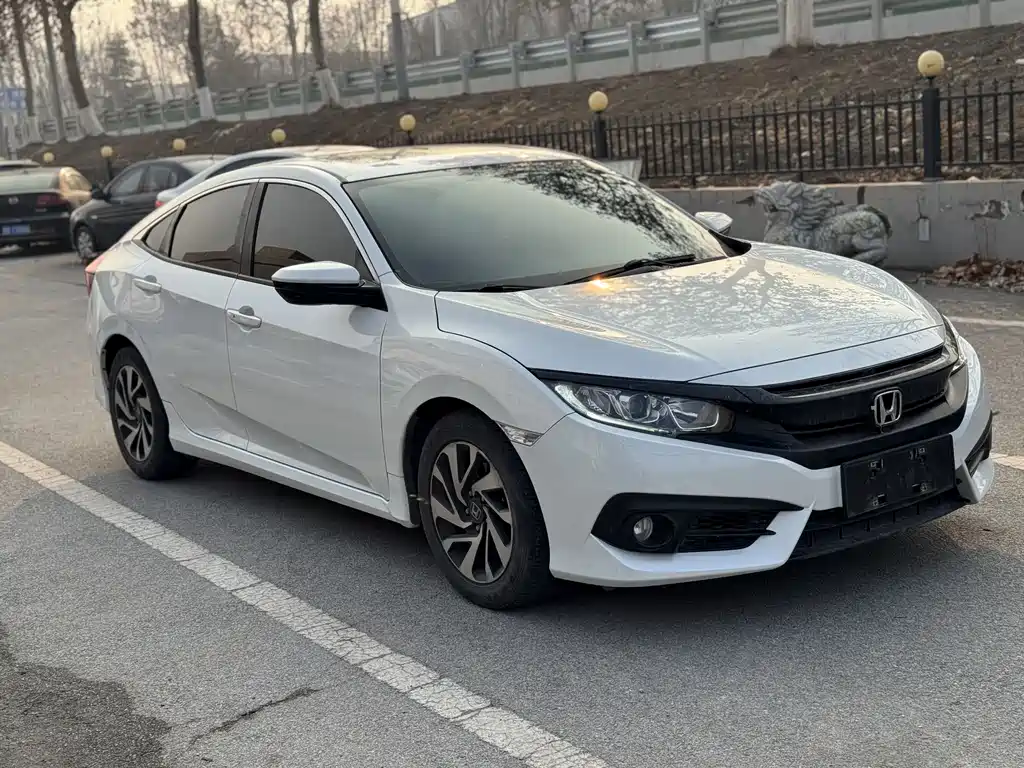 Honda Civic 2019 — фото 3