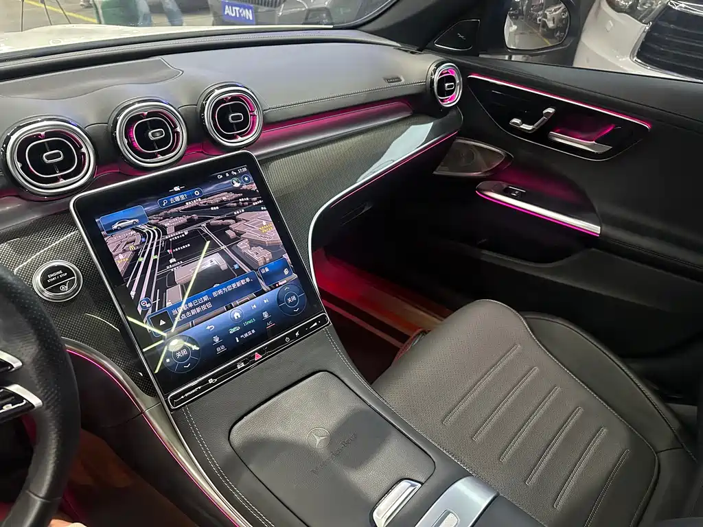 Mercedes-Benz C-Class 2023 — фото 14