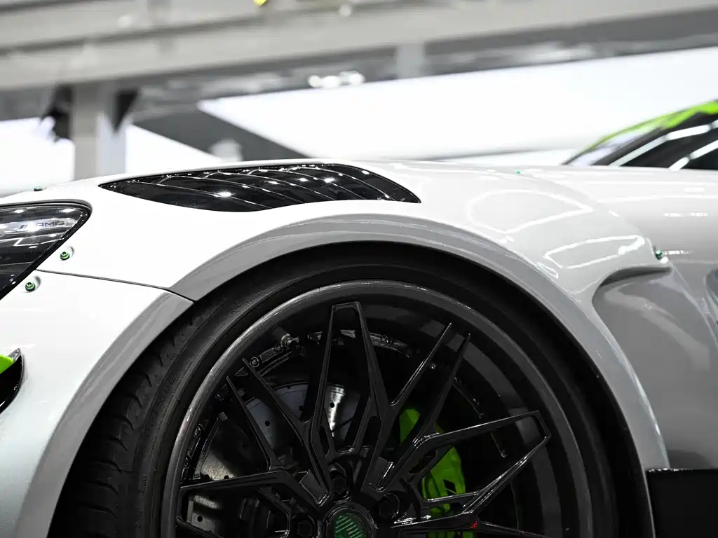 Mercedes-Benz AMG GT 2021 — фото 25