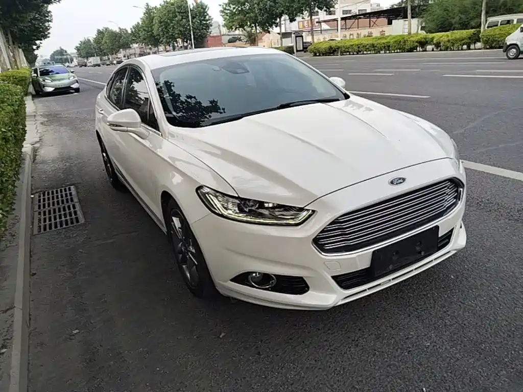 Ford Mondeo 2016 — фото 4