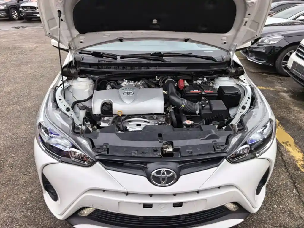 Toyota Yaris L 2022 — фото 20