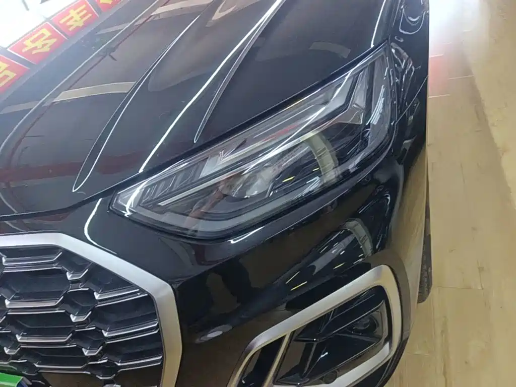 Audi Q5L 2025 — фото 24