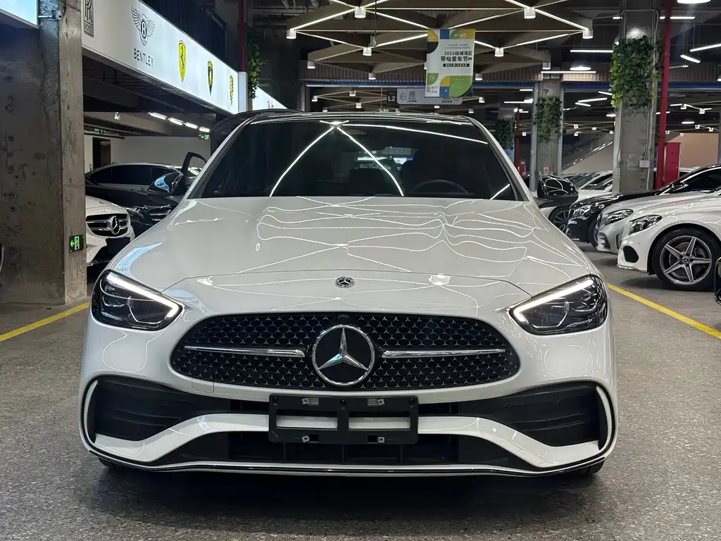 Mercedes-Benz C-Class 2023 — фото 2