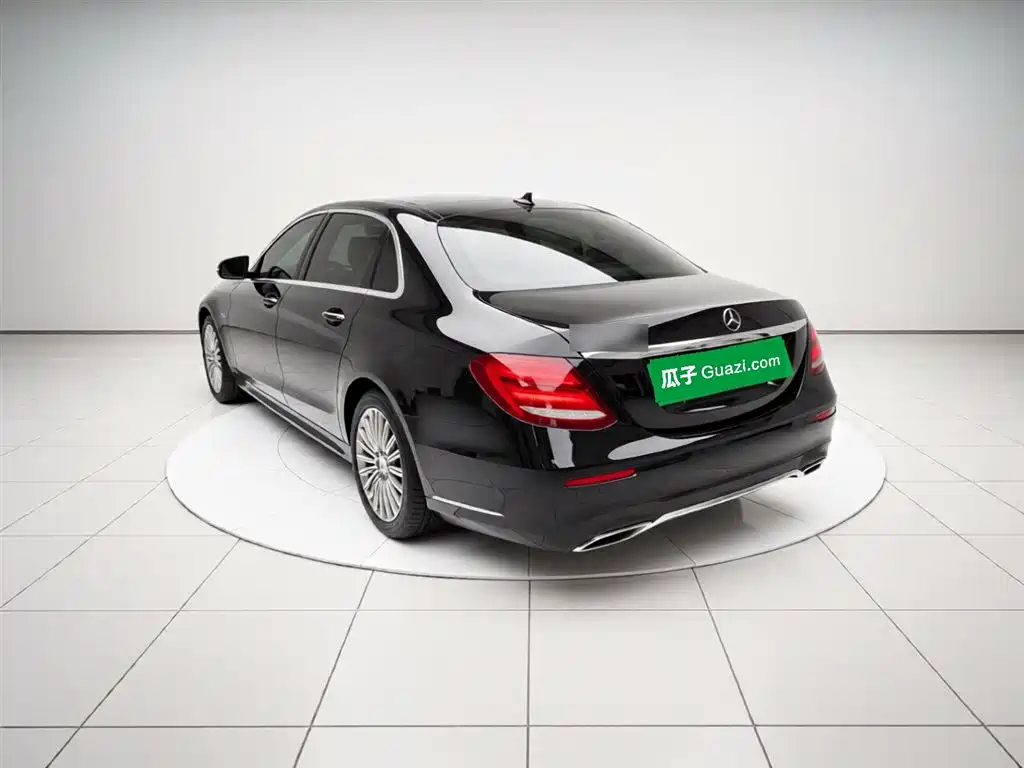 Mercedes-Benz E-Class 2019 — фото 5
