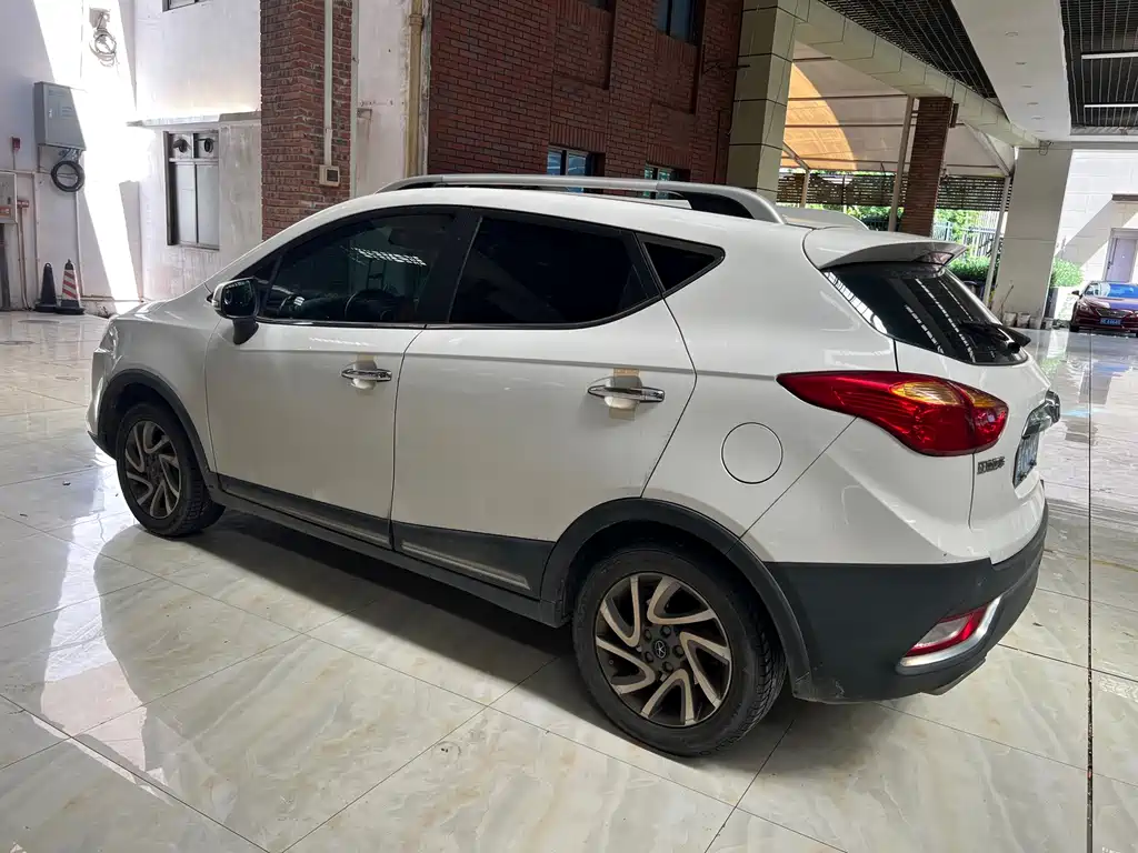 JAC Refine S3 2016