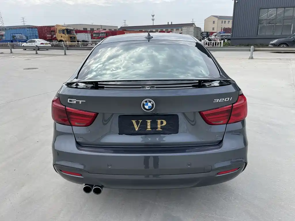 BMW 3 Series GT 2018 — фото 27