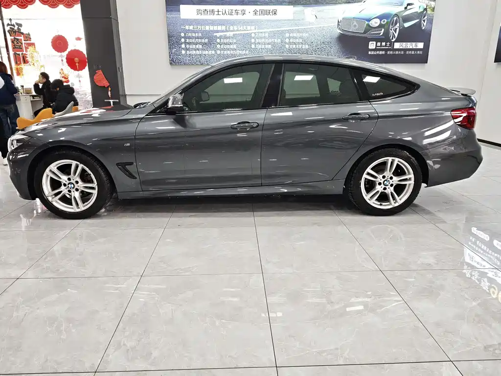 BMW 3 Series GT 2018 — фото 18
